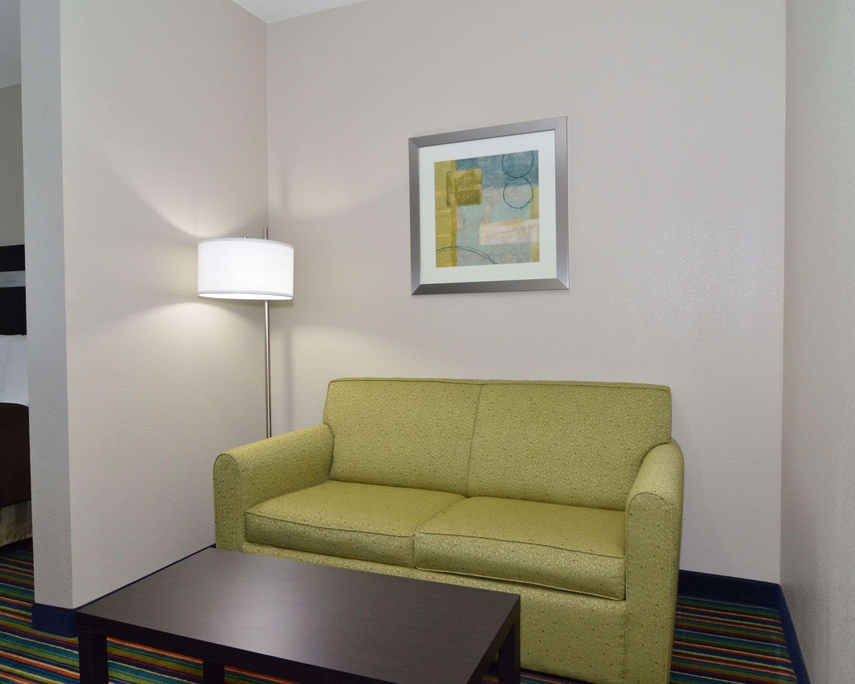 Quality Inn & Suites Kenedy - Karnes City Exteriör bild