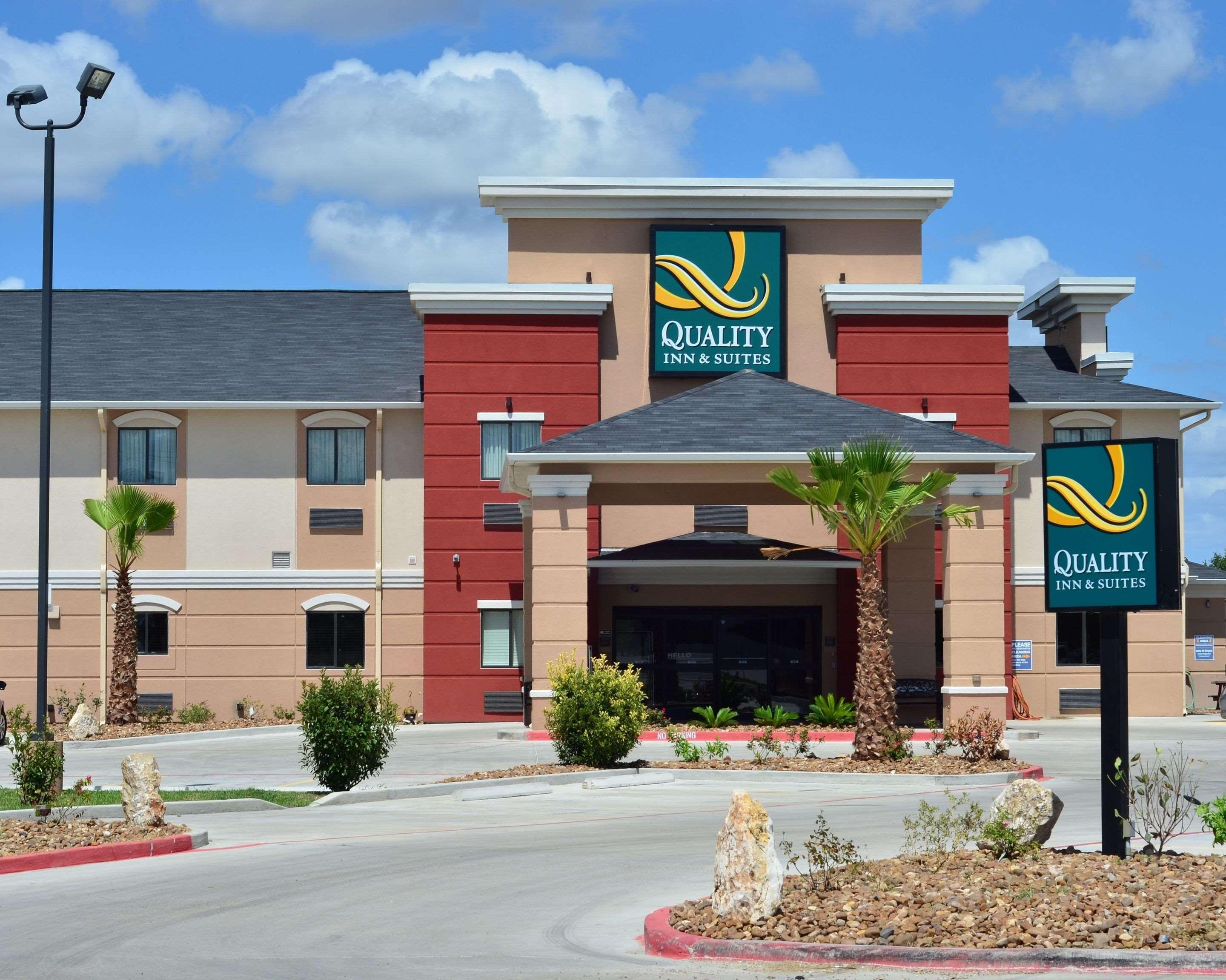 Quality Inn & Suites Kenedy - Karnes City Exteriör bild