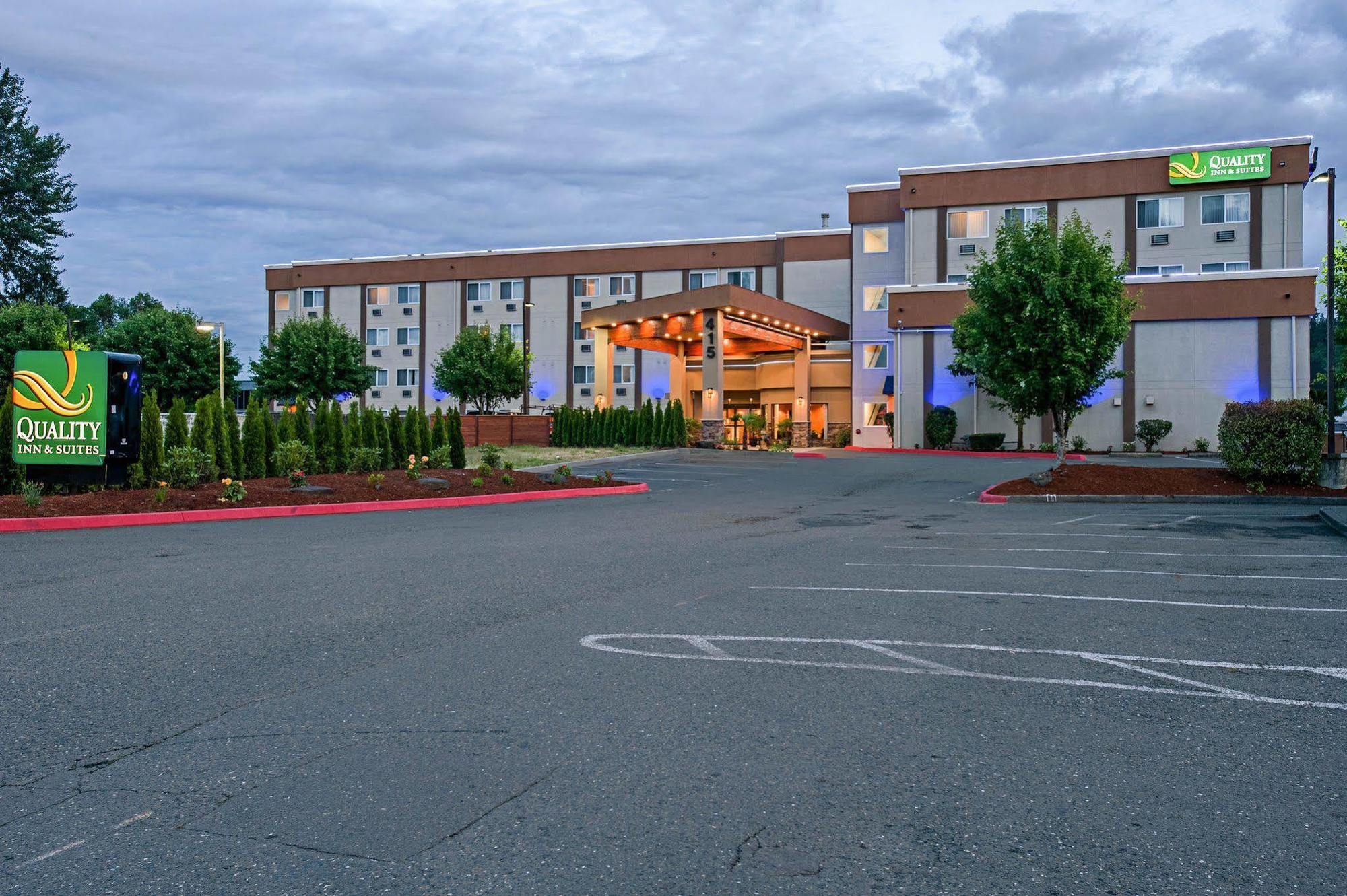 Quality Inn & Suites Kenedy - Karnes City Exteriör bild