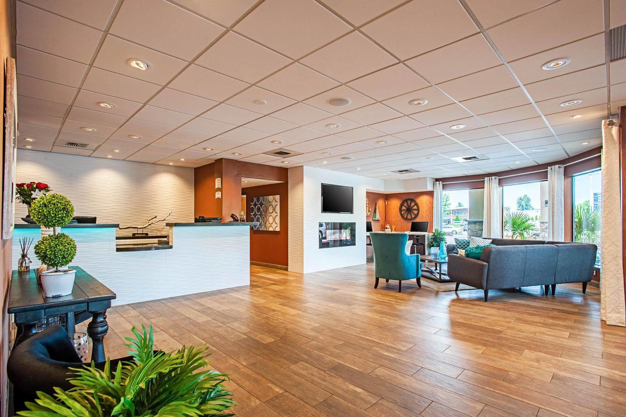Quality Inn & Suites Kenedy - Karnes City Exteriör bild
