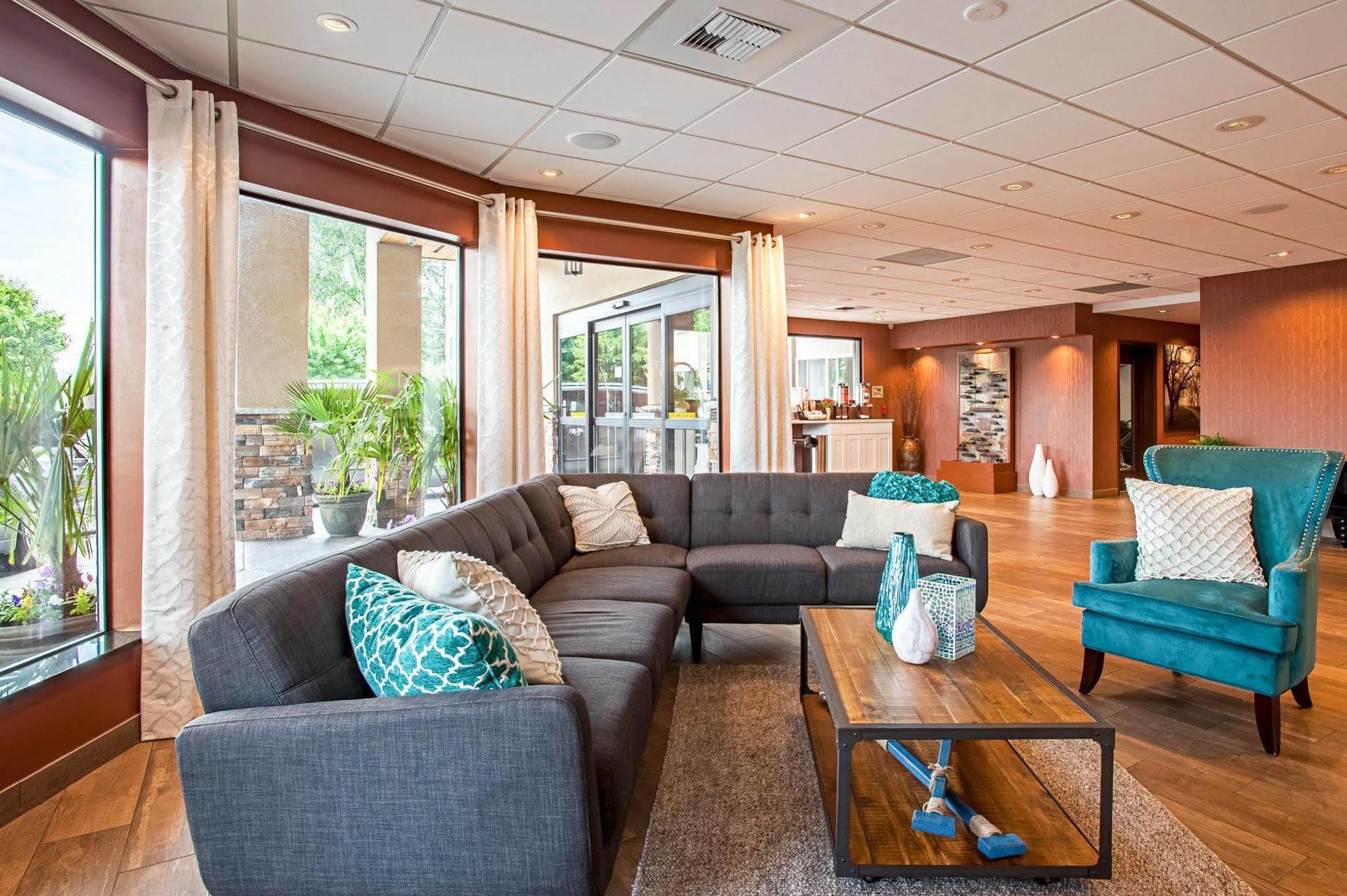 Quality Inn & Suites Kenedy - Karnes City Exteriör bild
