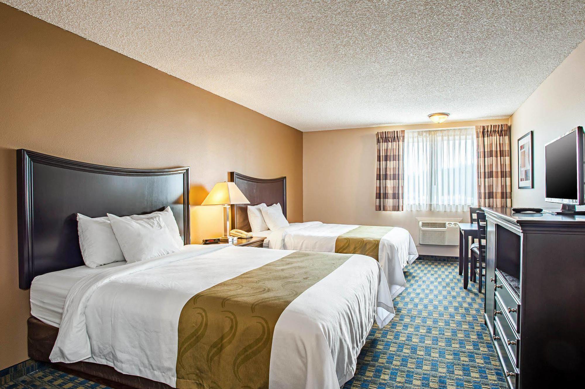 Quality Inn & Suites Kenedy - Karnes City Exteriör bild